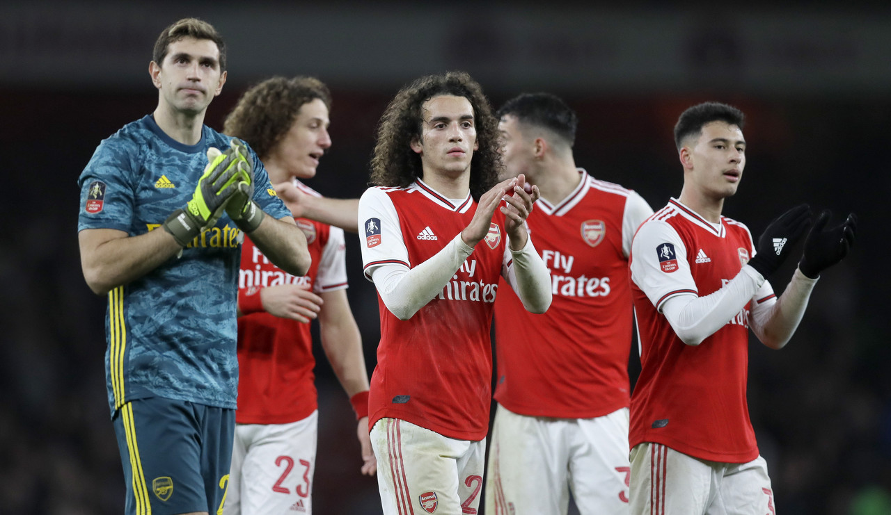 CBA杯半场：韦瑟斯庞17分，青岛66-41领先天津