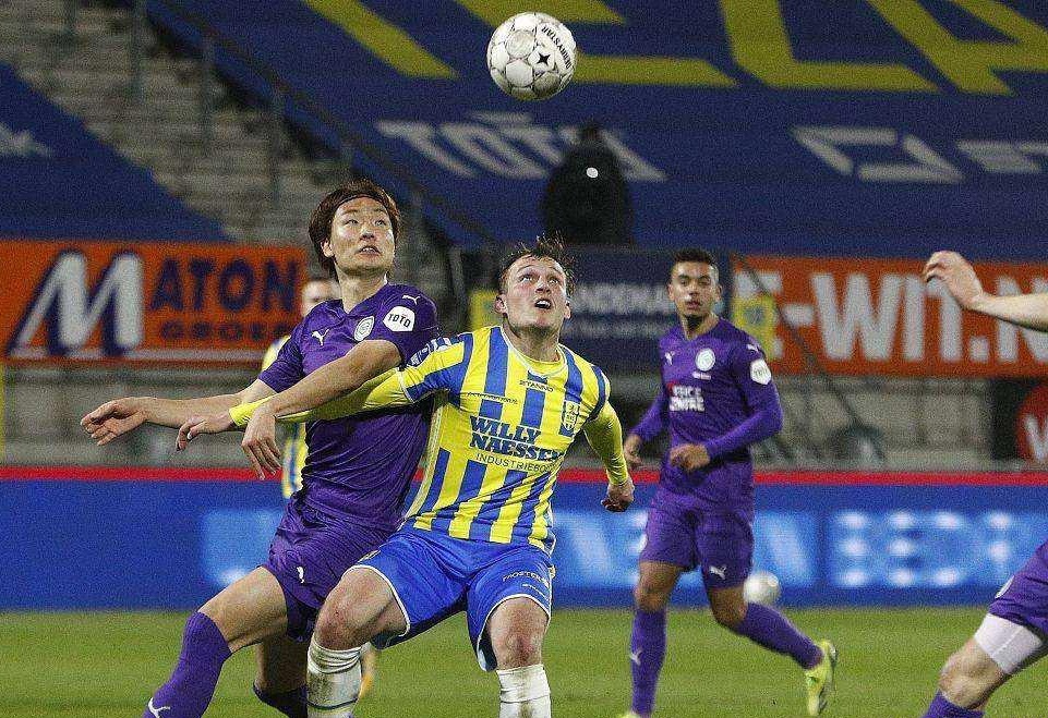 球员们在关 球员们在关